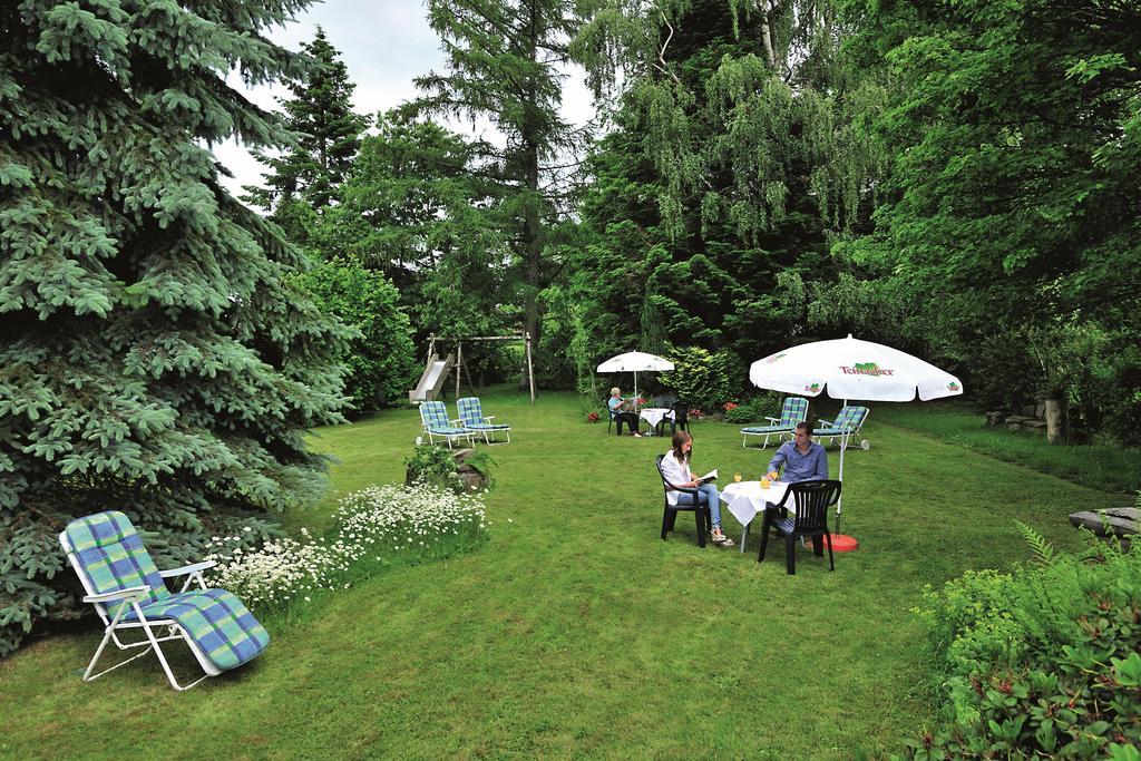 Hotel Pension Heidi Dobel Extérieur photo