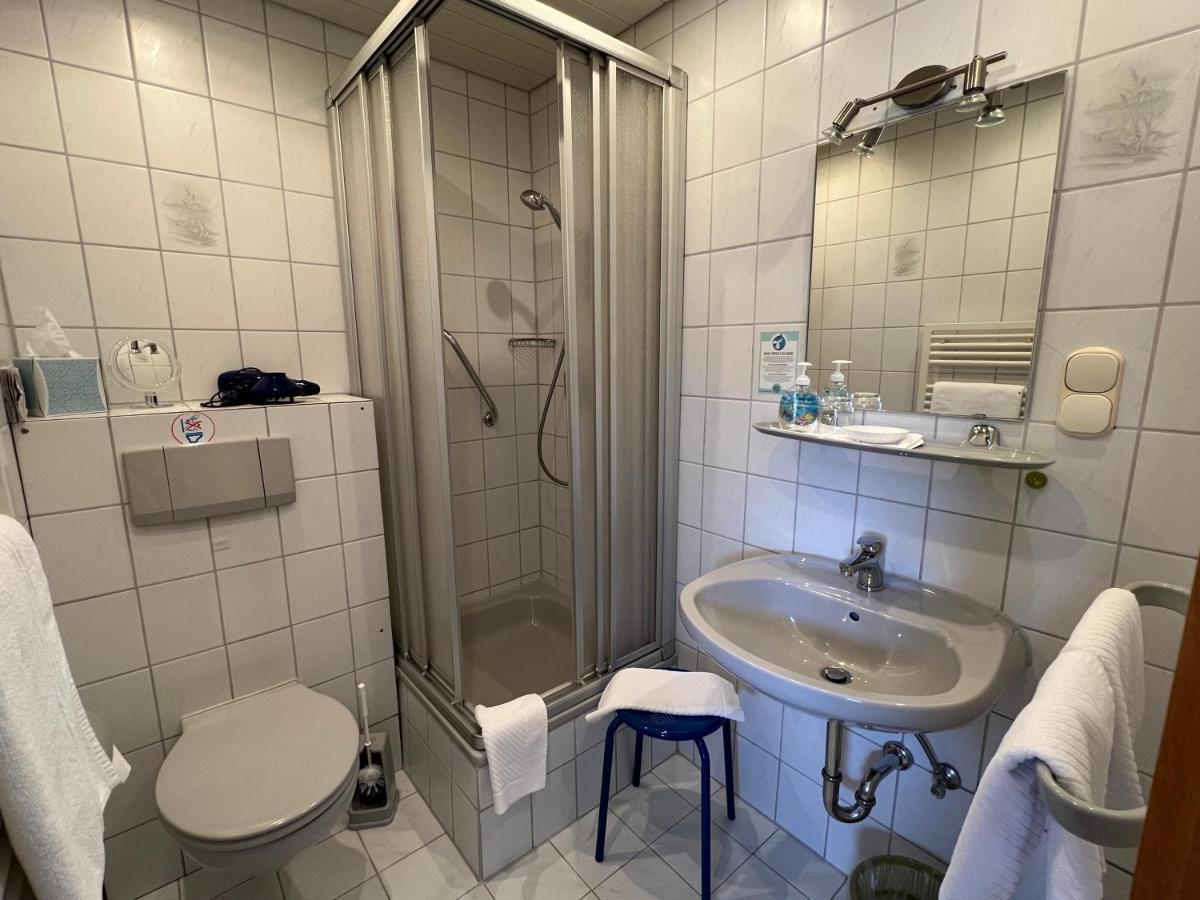 Hotel Pension Heidi Dobel Extérieur photo