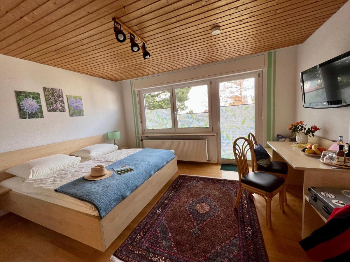 Hotel Pension Heidi Dobel Extérieur photo